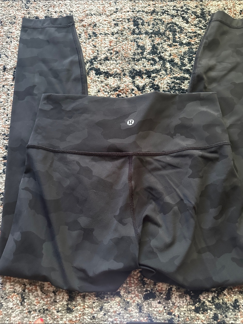 Lululemon Wunder Under HR